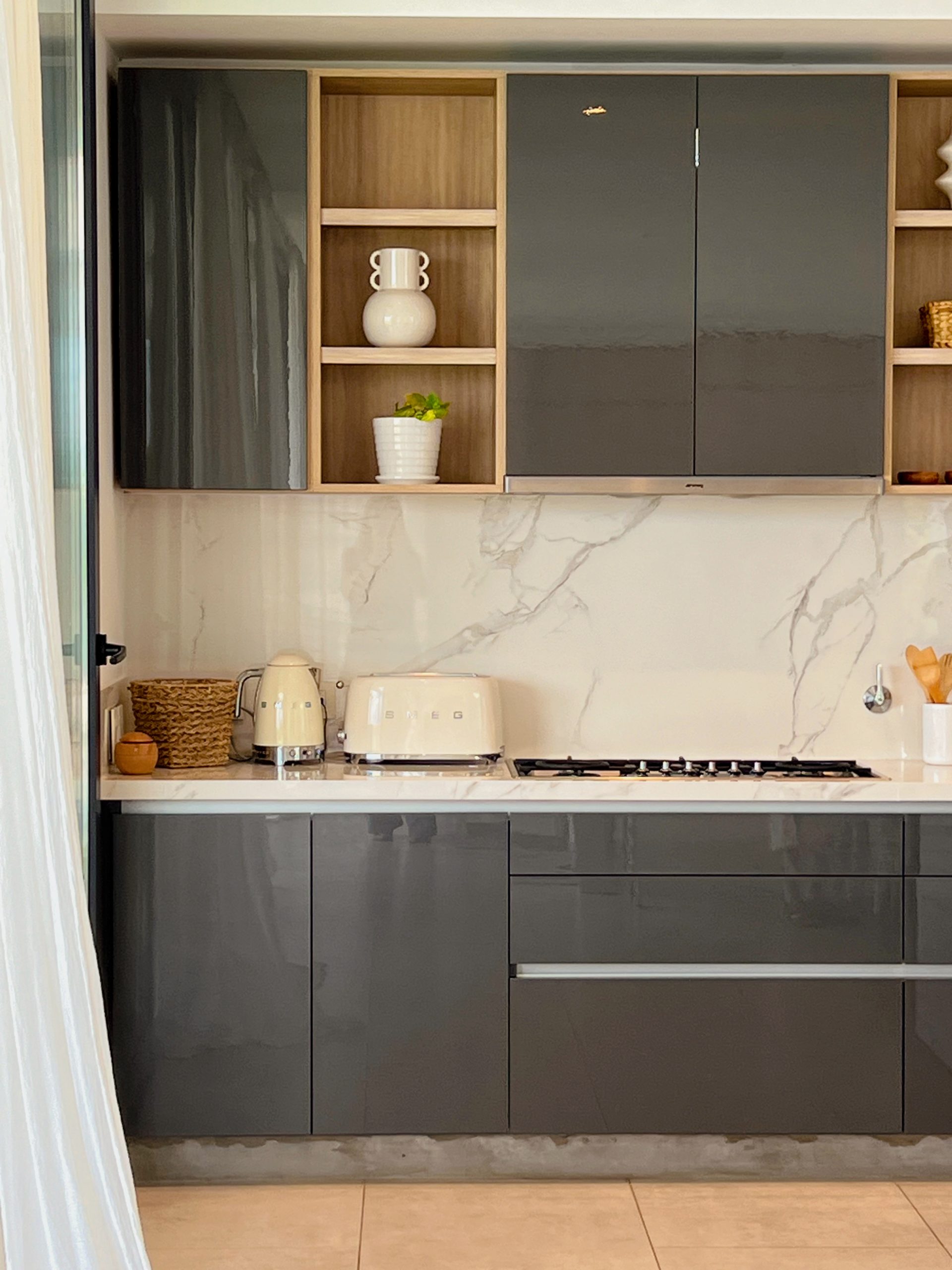 Diseño de cocina en Rauvisio Gris Grafito - Dimario